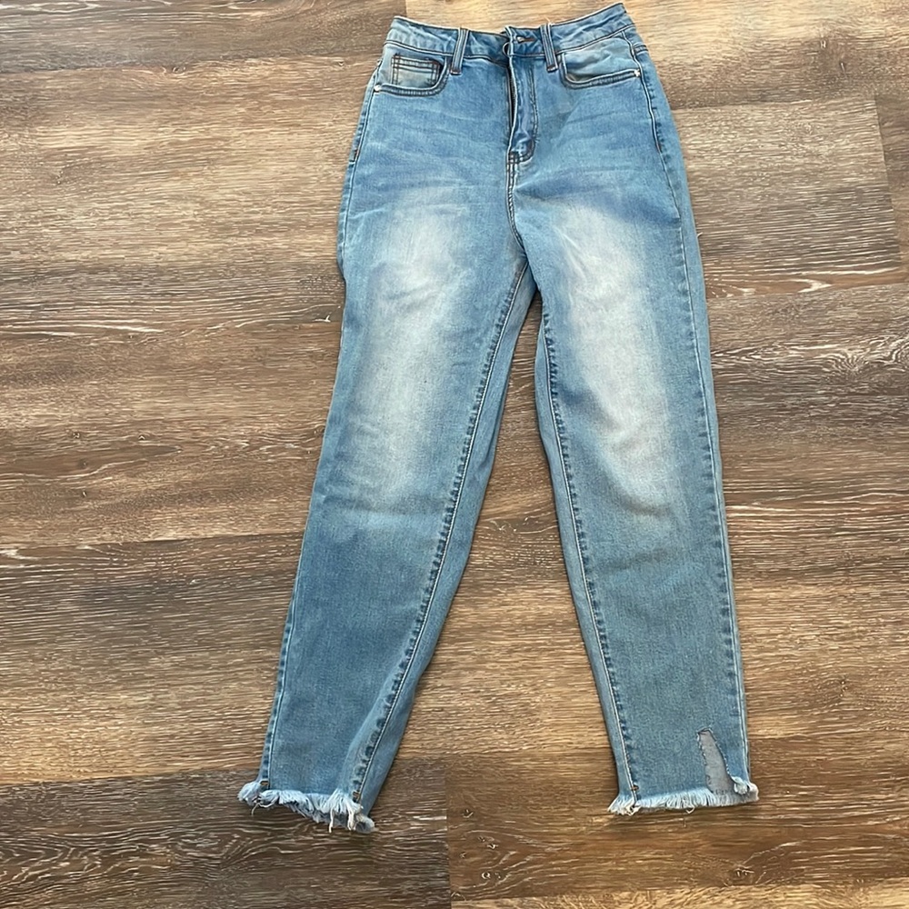 Cut-out jeans.